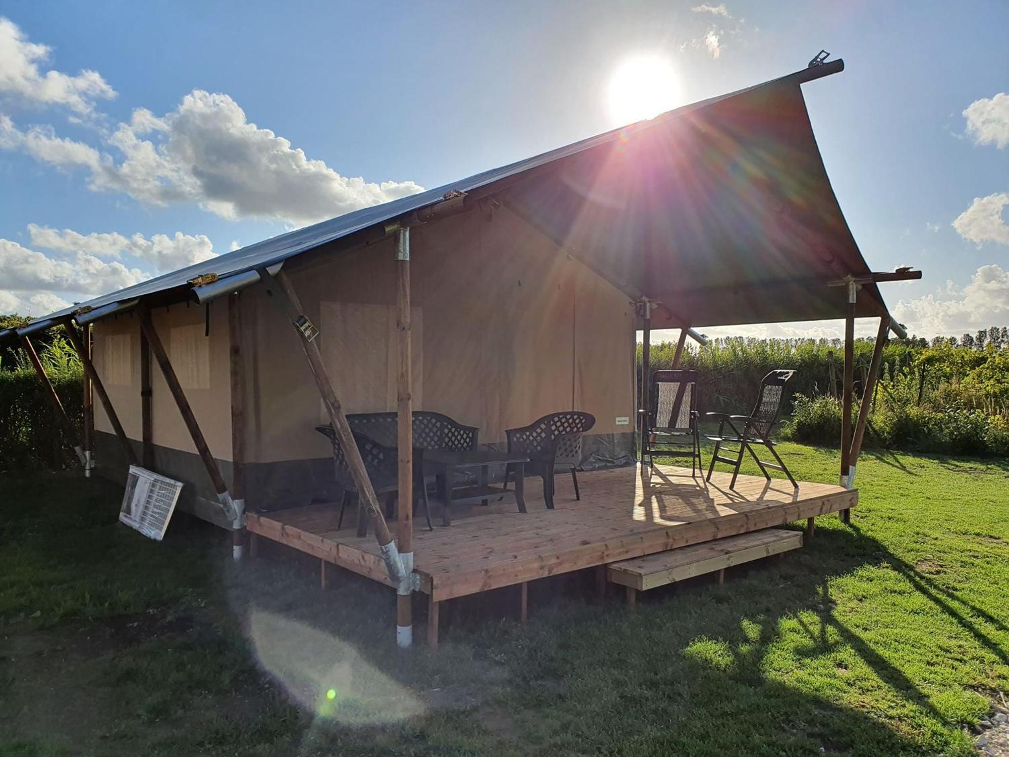Camping De Oude Rijn Ter Aar Zimmer foto